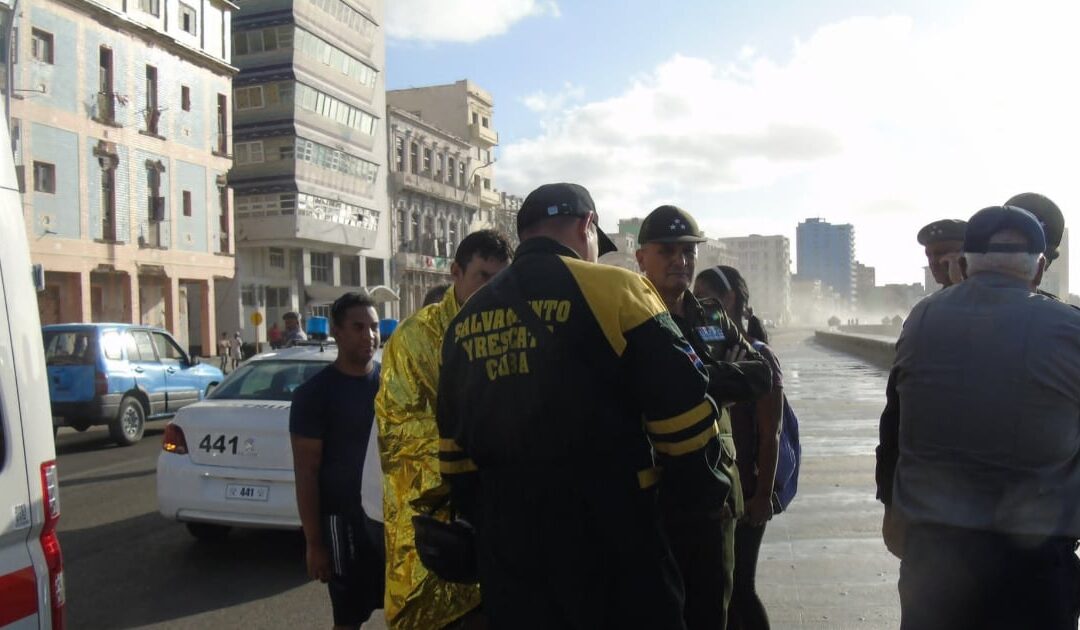 Hallan cuerpo de niño desaparecido en el Malecón de La Habana