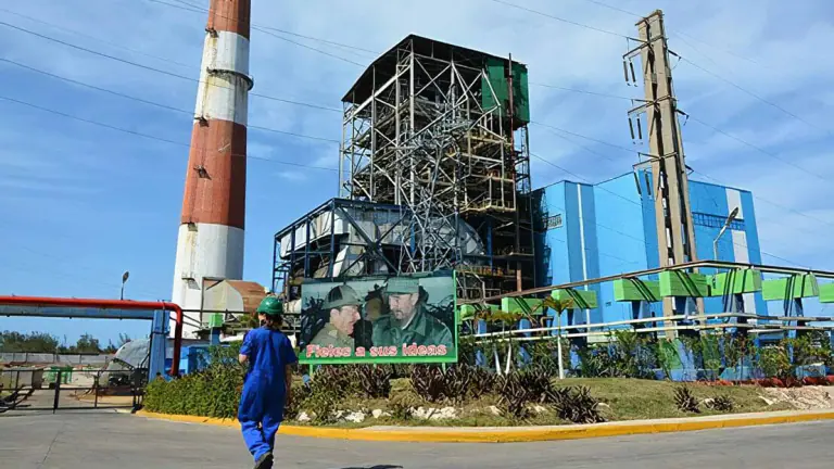 Termoeléctrica Guiteras en Cuba vuelve a salir de servicio