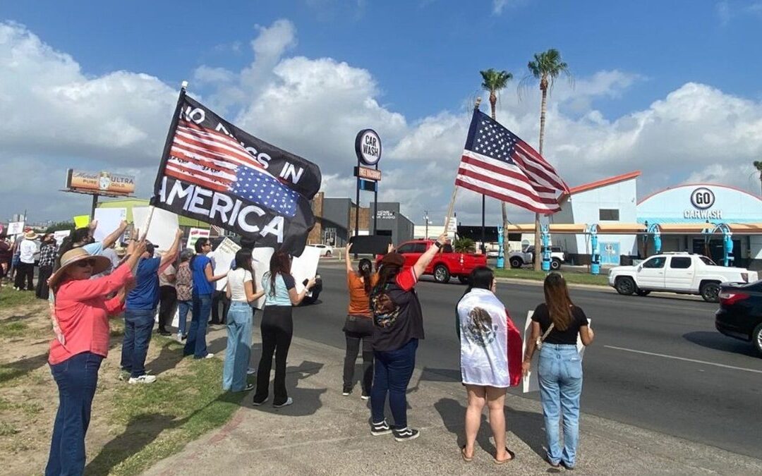 Protestas en Florida contra Trump y el autoritarismo creciente