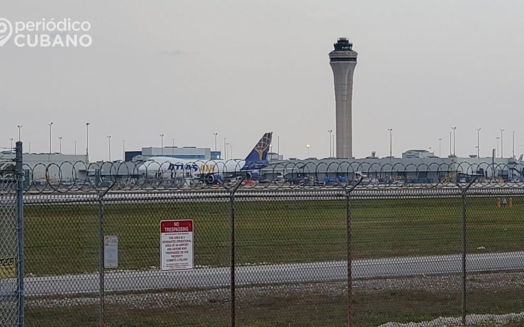 Retrasos y cancelaciones de vuelos en el Aeropuerto de Miami